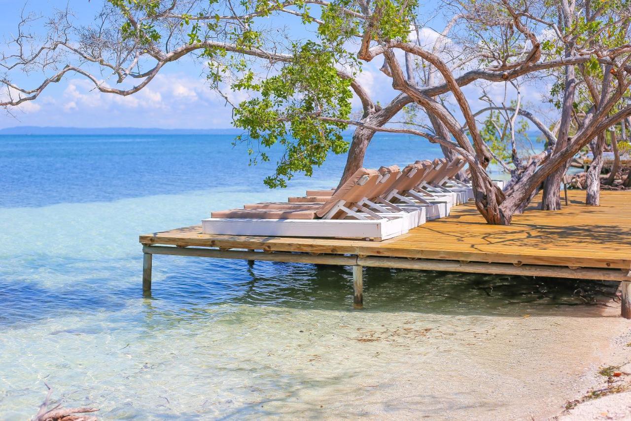 Hotel Isla Palma Reserva Natural エクステリア 写真